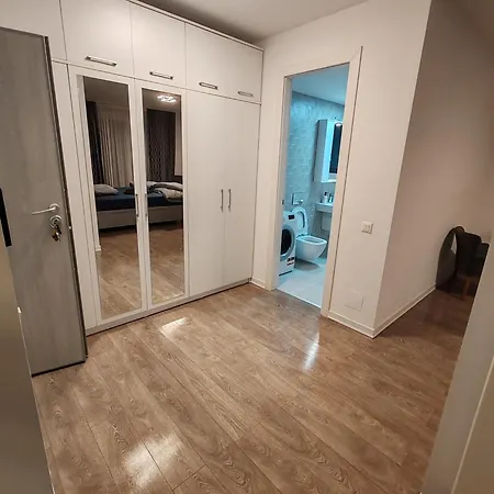 Corporate One Pipera Luxury * Bükreş