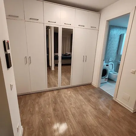 Corporate One Pipera Luxury Apartment